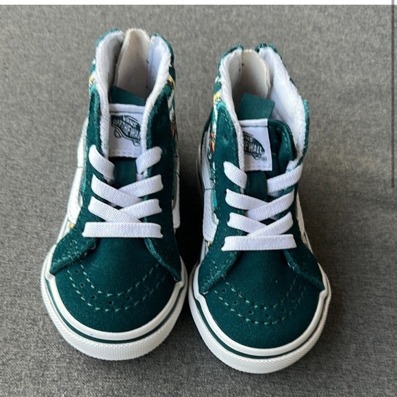 Vans Green and White High-Top Sneakers - Picture 2 of 5